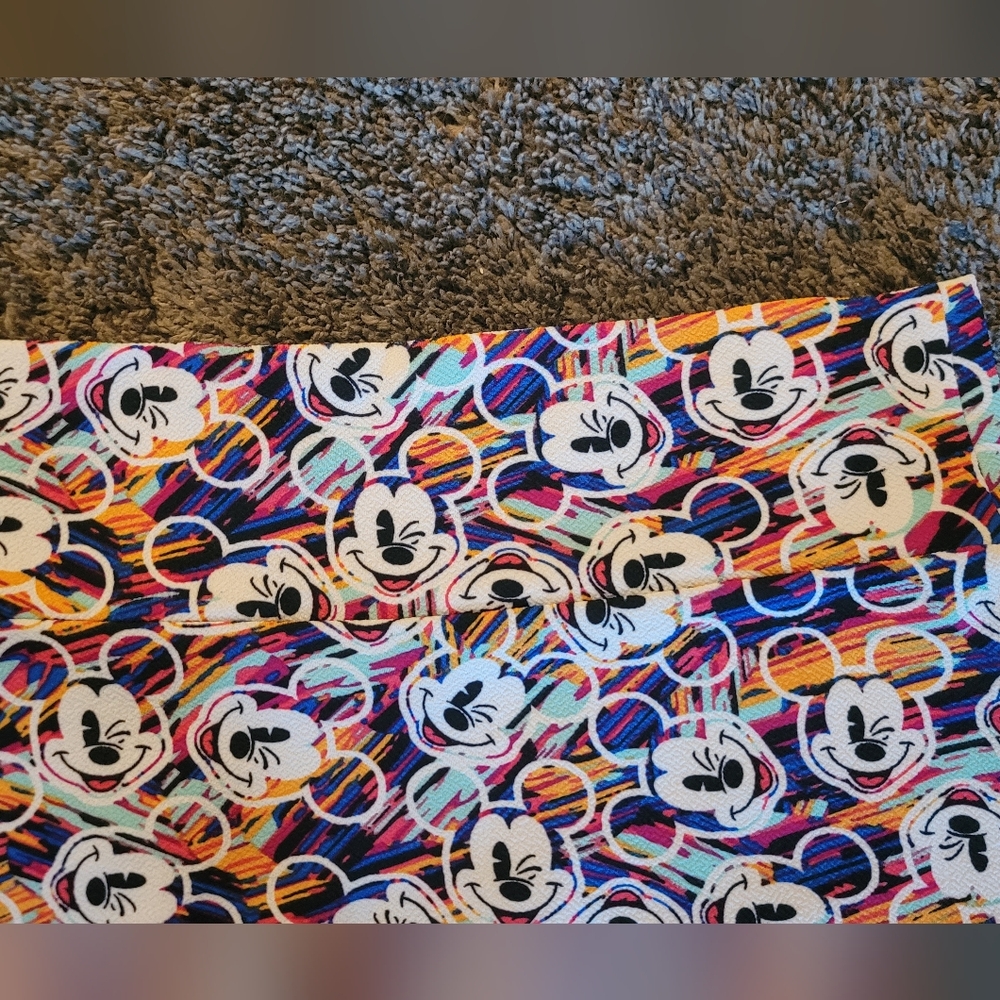 EUC Mickey Mouse LuLaRoe Multicolor Mickey Mouse Pencil Skirt - Picture 2 of 4